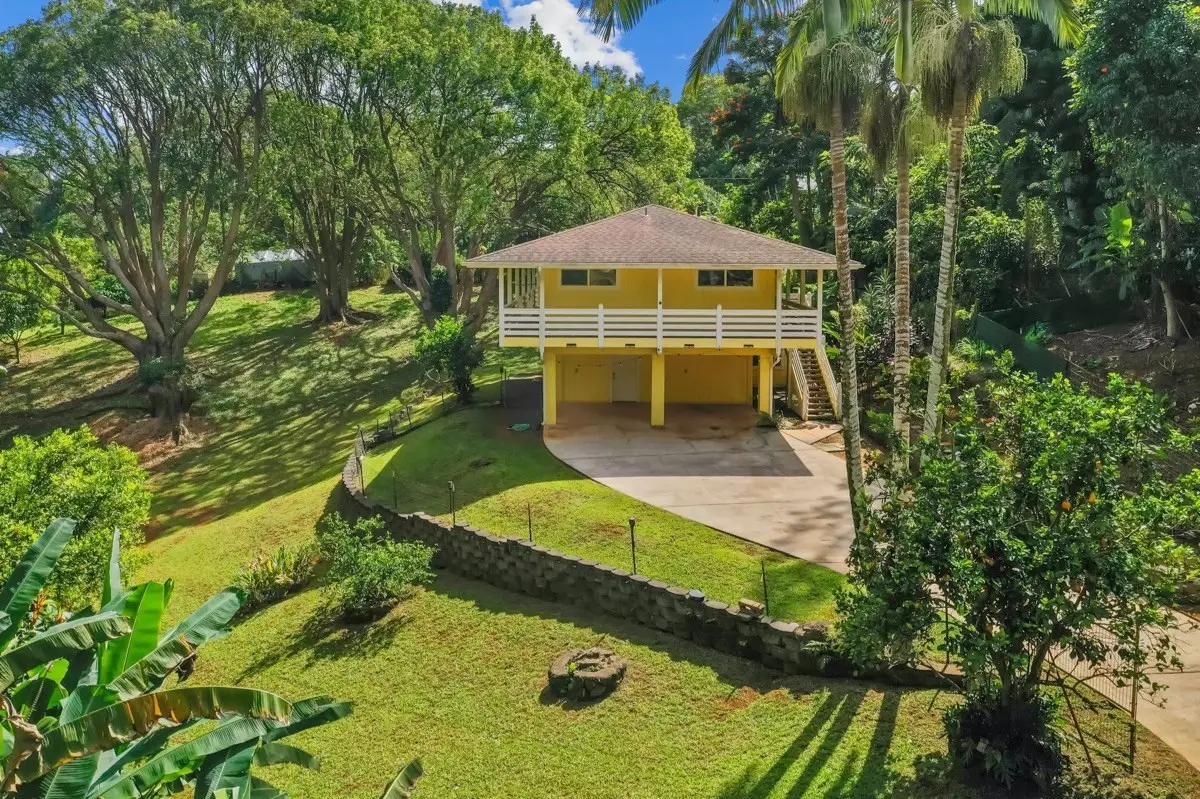 5829 Halakahiki Place — Kapaa Retreat